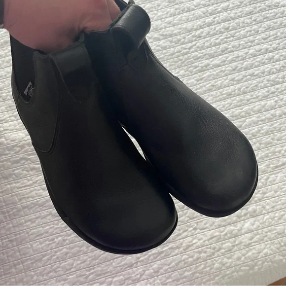 Lems Chelsea Tuff Black Ankle Boots - Picture 4 of 7